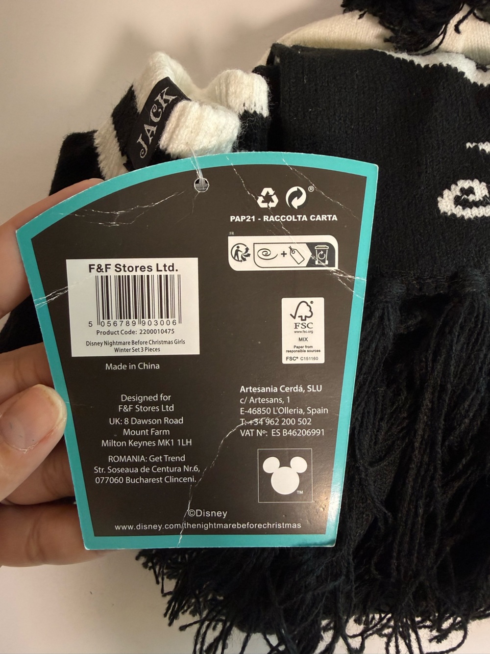 Disney The Nightmare Before Christmas Jack Skellington Hat Scarf Gloves Set - Picture 2 of 4